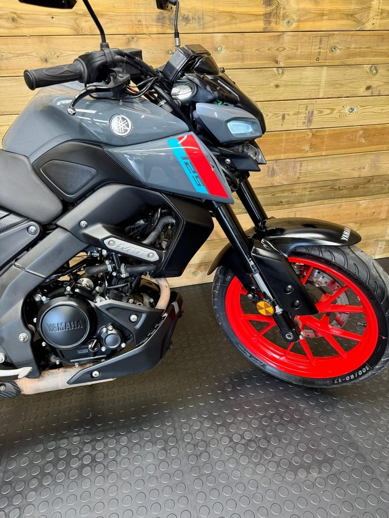 Yamaha MT125 MT 125 / SOLD