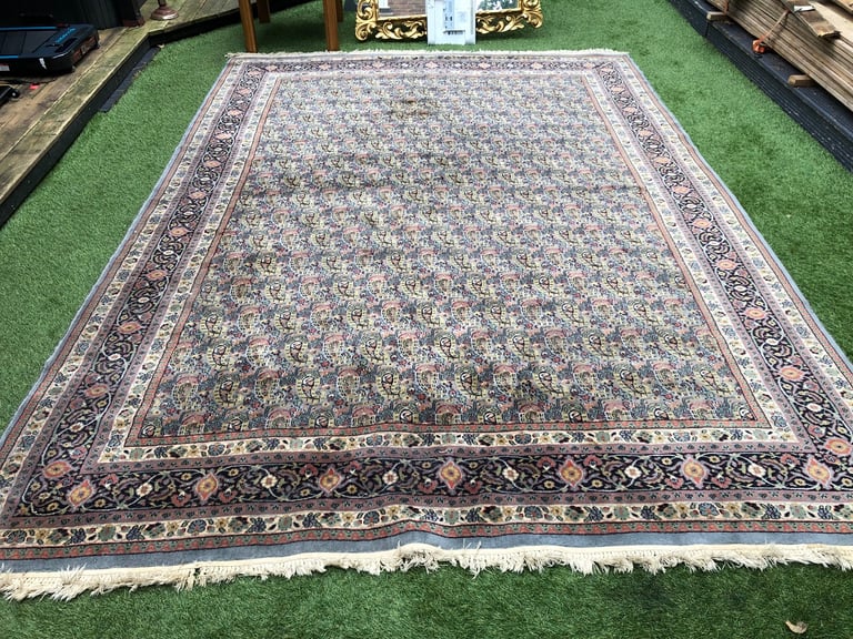 image for A LARGE HANDMADE VINTAGE  WOOL/SILK MIX RUG VERY GOOD CONDITION NO DAMAGE 363Cm X 250Cm , DELIVERY