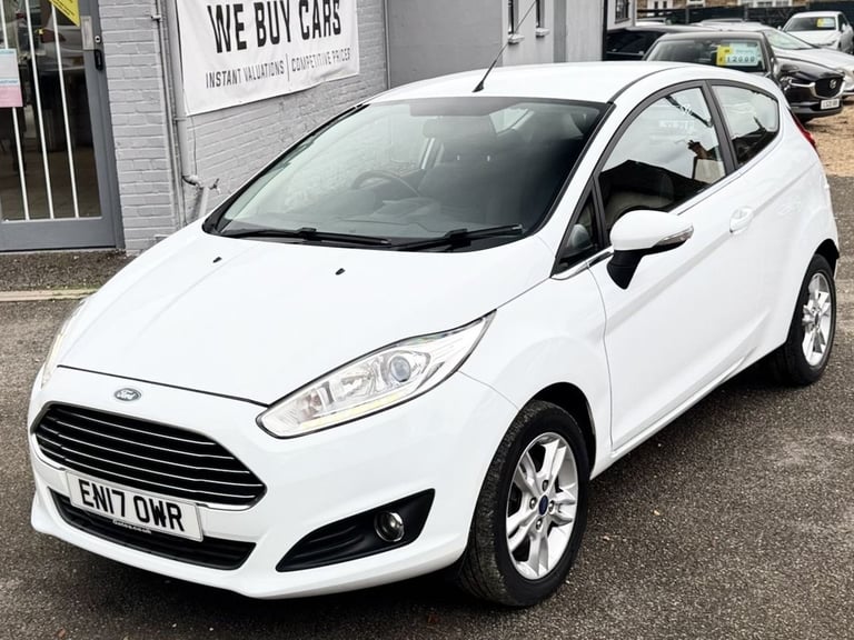 2017 Ford Fiesta 1.25 Zetec Hatchback 3dr Petrol Manual Euro 6 (82 ps) Hatchback Petrol Manual