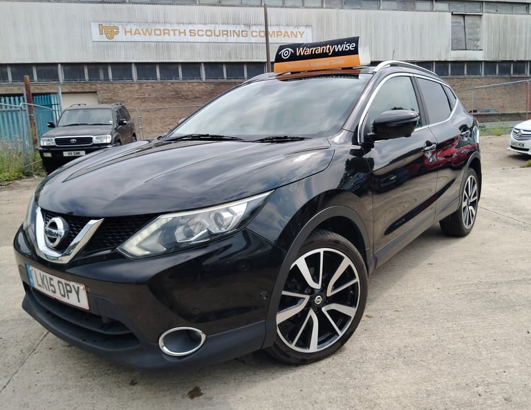 2015 Nissan Qashqai 1.6 dCi Tekna 5dr HATCHBACK Diesel Manual