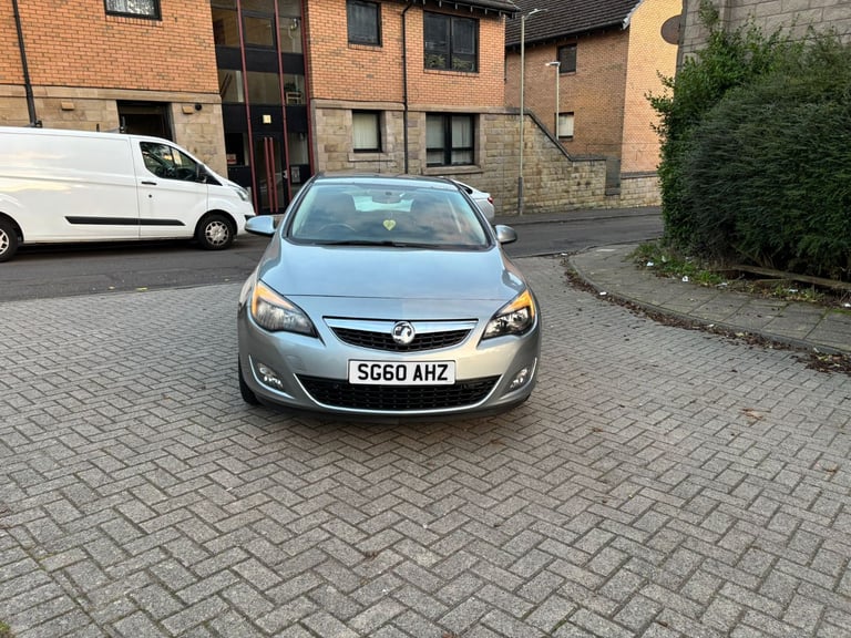 Vauxhall, ASTRA, Hatchback, 2010, automatic, 1598 (cc), 5 doors