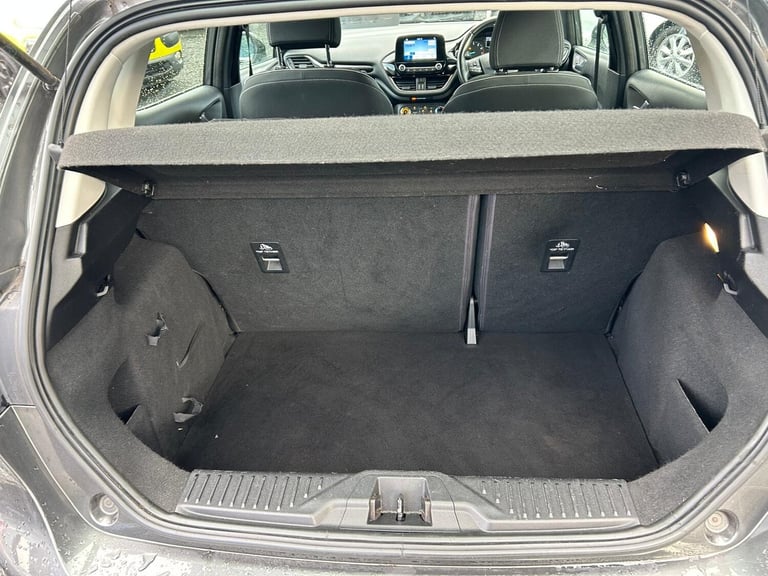 2018 Ford Fiesta 1.1 Zetec 5dr HATCHBACK Petrol Manual