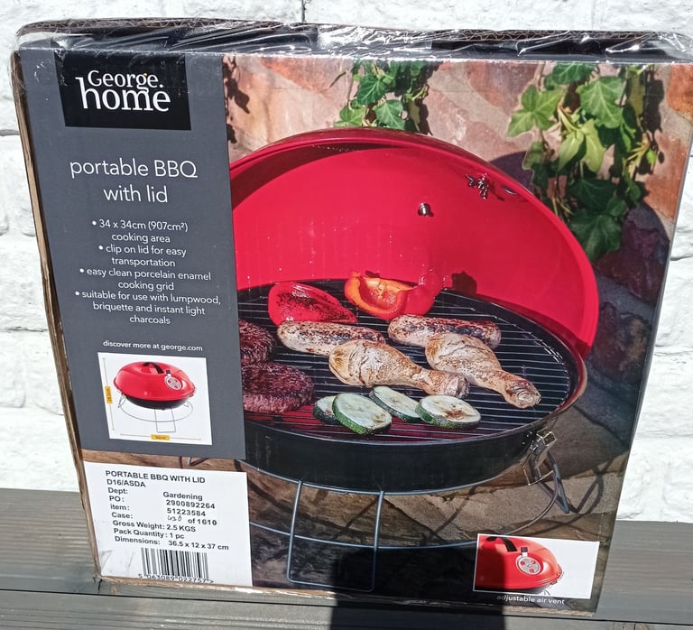 Portable BBQ with lid