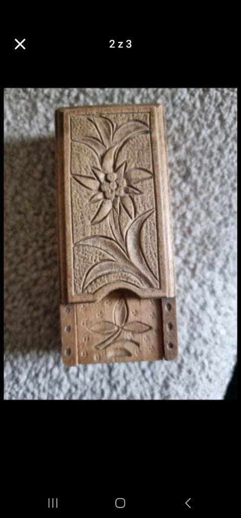 Antique/vintageBlack Forest Travel Thermometer Desk Top Edelweiss Tree