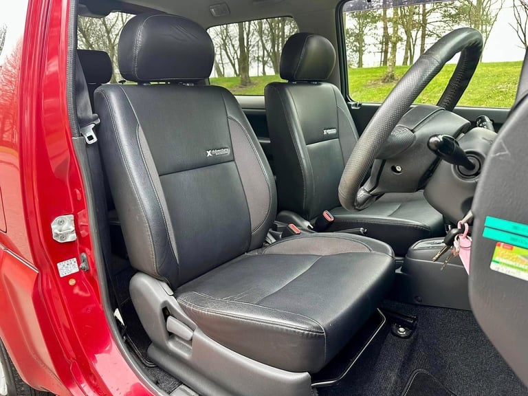 2010 Suzuki Jimny 1.3 Automatic Special Model X Advnture LOW MILEAGE IMPORT