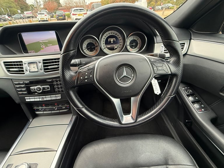 2013 Mercedes-Benz E Class 2.1 E220 CDI SE Saloon 4dr Diesel G-Tronic+ Euro 5