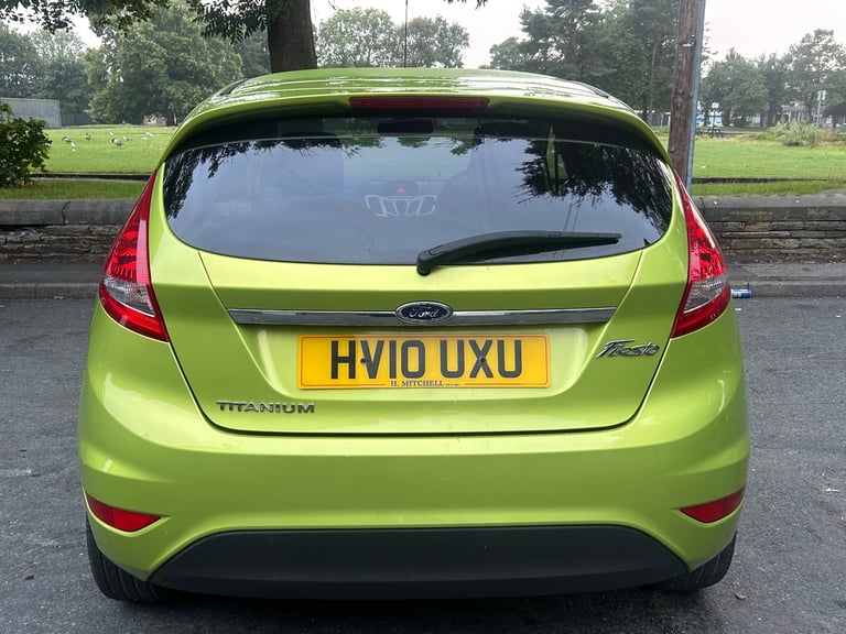 Ford fiesta titanium 57k mileage 2010