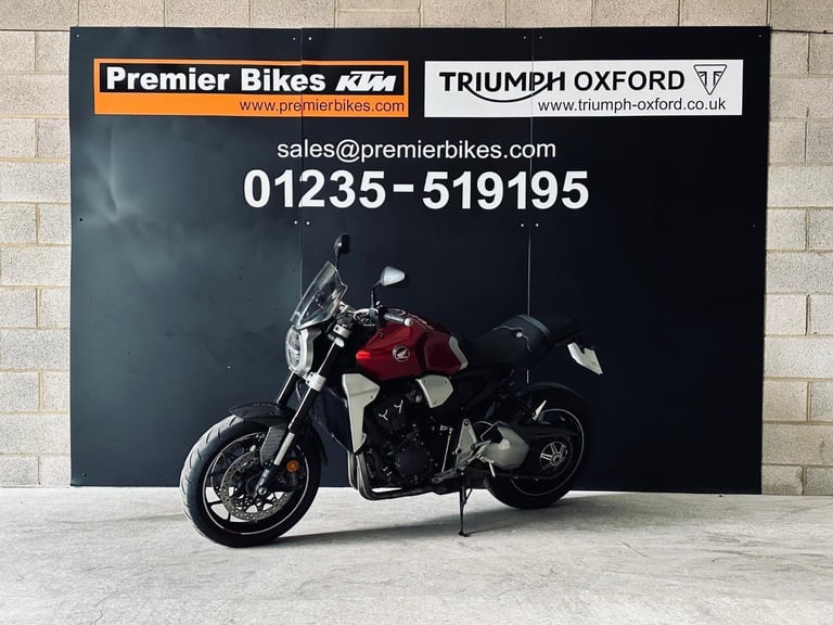 STUNNING 2019/19 HONDA CB1000R MOTORCYCLE 