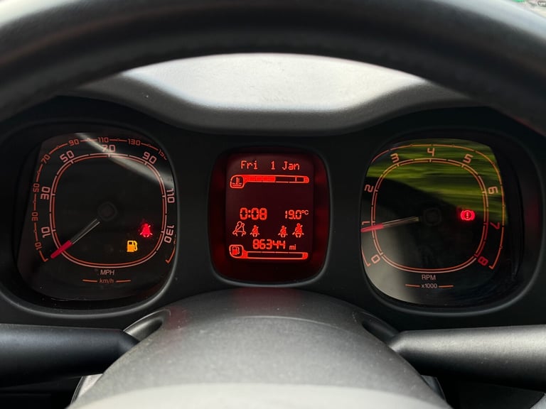 2018 FIAT PANDA 1.2 LOUNE, WOW 1 LADY OWNER FROM NEW + FULL SERVICE HISTORY !!!
