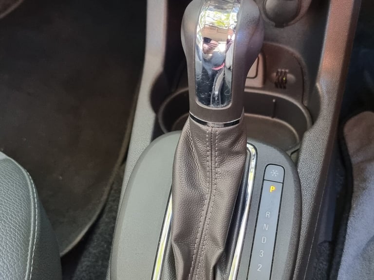 2011 Vauxhall Corsa 1.4 SE 3dr Auto HATCHBACK PETROL Automatic