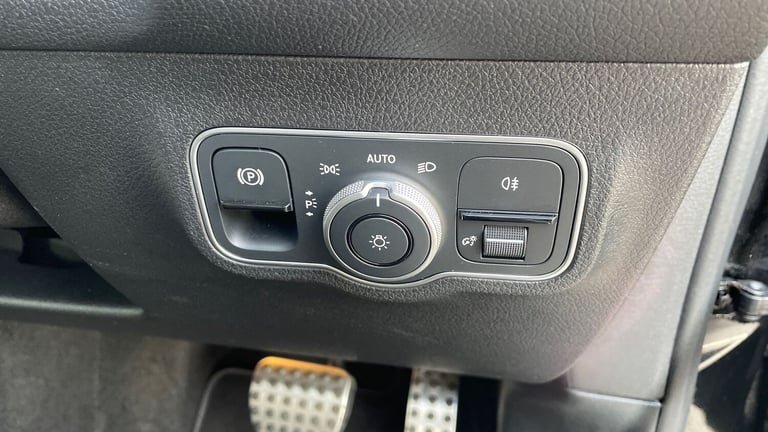 2024 Mercedes-Benz GLB GLB 200 AMG LN EXECUTVE M Estate Petrol Automatic