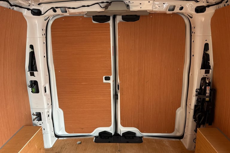 2025 Volkswagen Transporter Commerce Plus 2.0 TDI 110 PS 6sp Manual Van DIESEL Manual