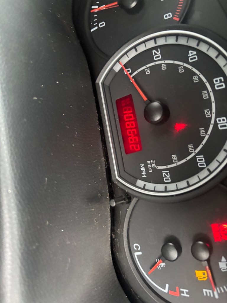 Suzuki, SWIFT, Hatchback, 2007, Manual, 1328 (cc), 3 doors