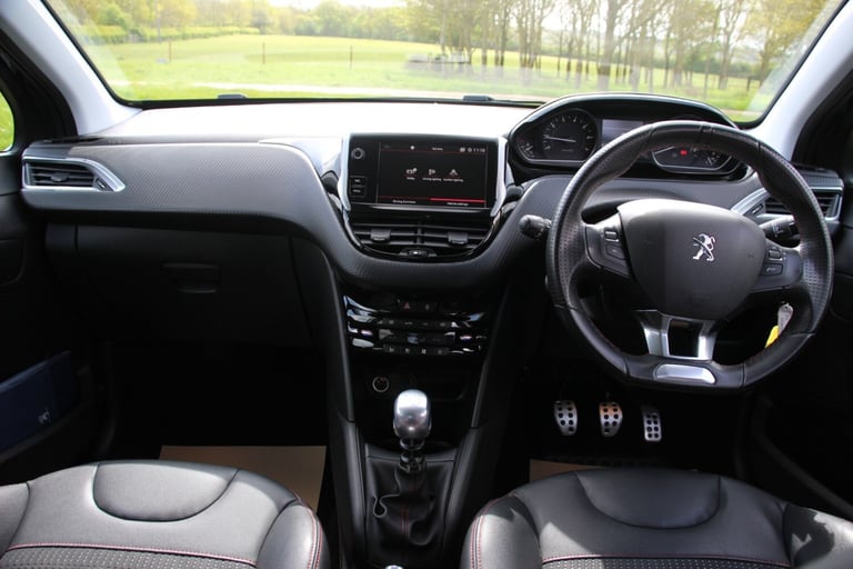  Peugeot 208 1.2 PureTech GPF GT Line Euro 6 (s/s) 5d