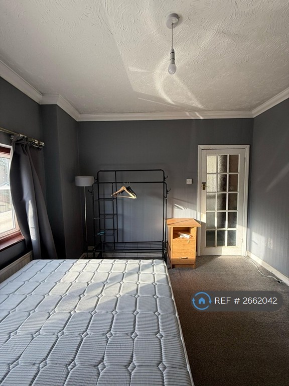 image for 1 bedroom in Hilliard Road, Northwood, HA6 (#2662042)