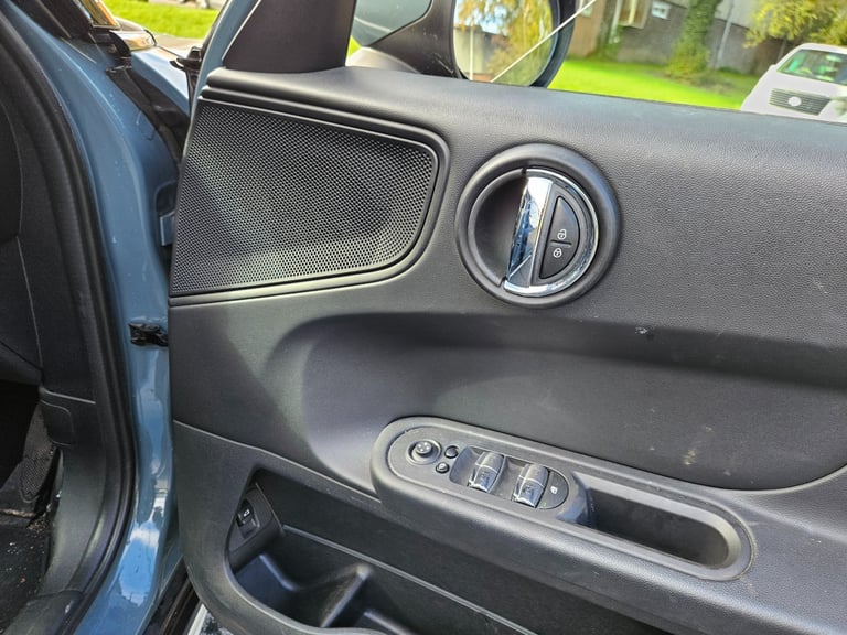 2023 MINI COUNTRYMAN 1.5 Cooper Classic Auto Comfort/Nav+ Pack Damaged Salvage