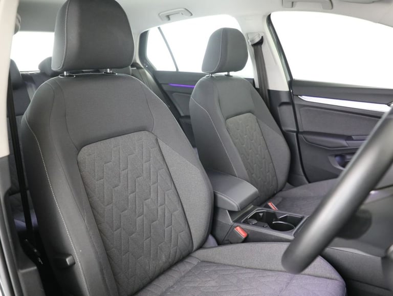 2024 Volkswagen Golf 1.5 TSI Life 5dr HATCHBACK PETROL Manual