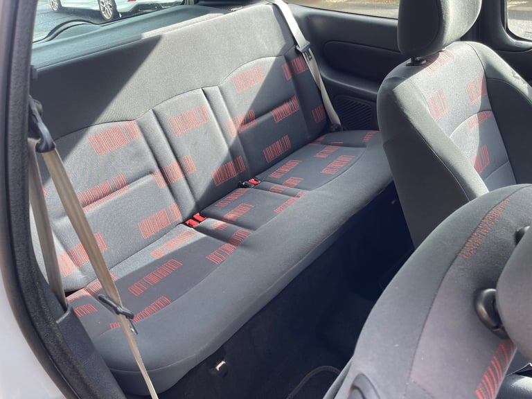 Renault, CLIO, Hatchback, 2004, Manual, 1461 (cc), 3 doors