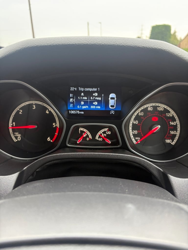 2016 Ford Focus 2.0 TDCi 185 ST-2 5dr ESTATE Diesel Manual