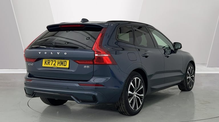 2022 Volvo XC60 Ultimate, B5 AWD mild hybrid, Petrol, Dark Estate Petrol Automatic