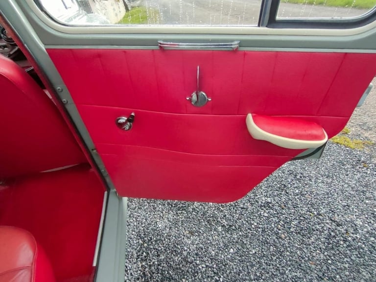 1958 AUSTIN A55 MK1 4 dr  Petrol Manual