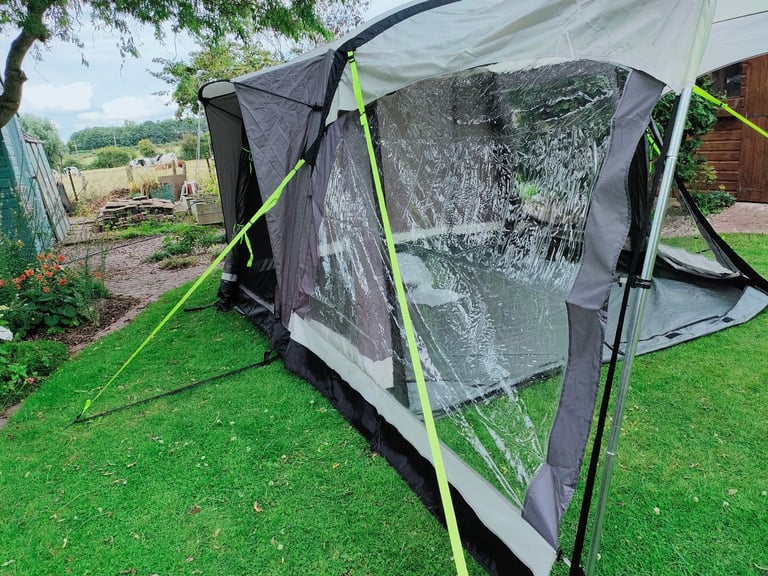 Khyam Airtek Pro 1 Drive away awning- bundle- never used