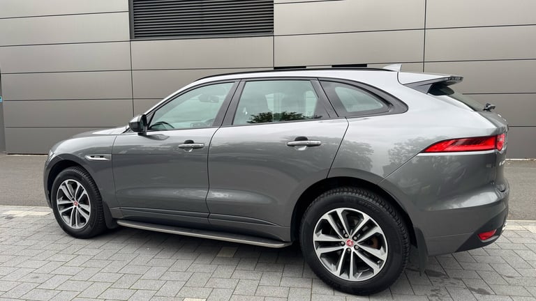 2017 Jaguar F-Pace 2.0d R-Sport 5dr Auto AWD Diesel Estate Estate Diesel Automatic