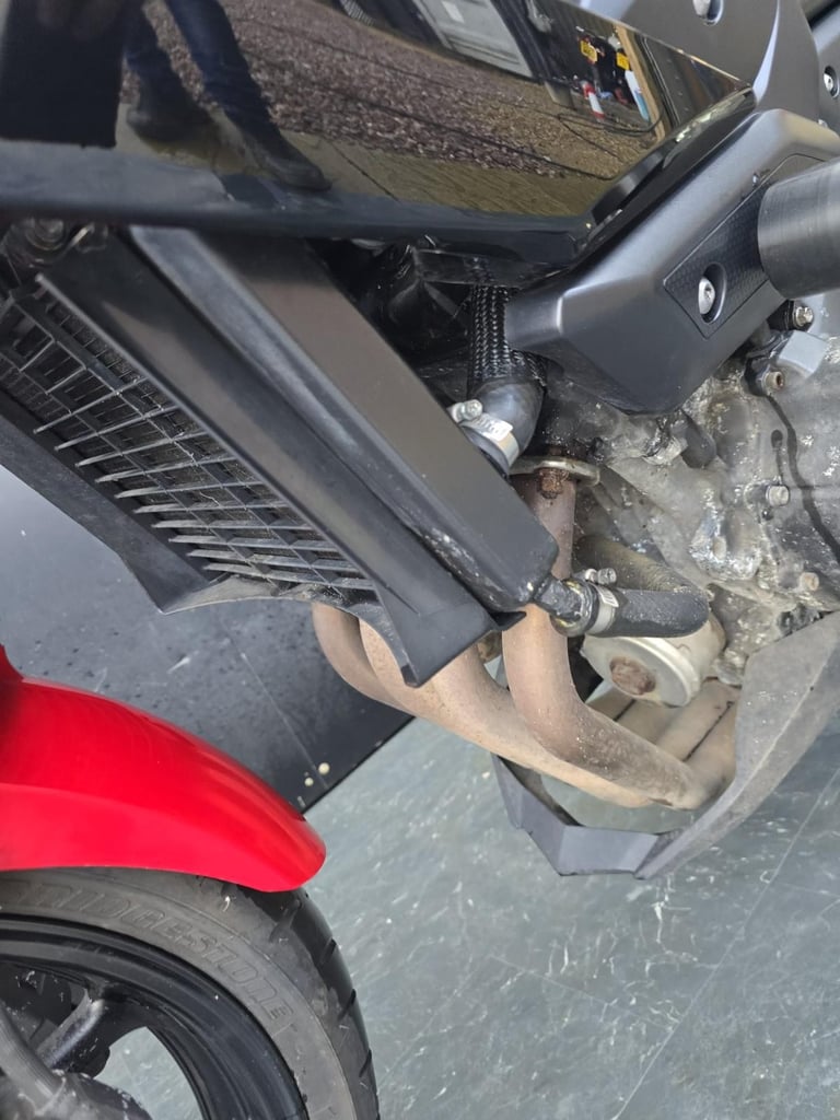 YAMAHA XJ6 N ABS PROJECT BIKE HPI CLEAR