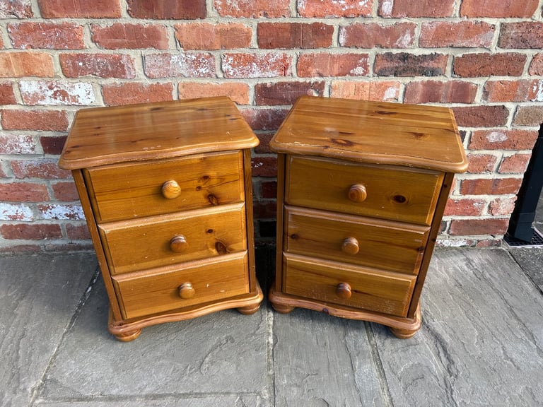 Pair of Solid Pine Bedside Tables for Upcycling Project / Painting - Good Condition 