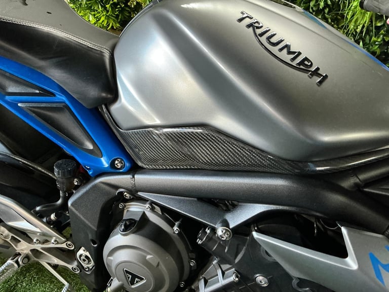 Triumph Street Triple free delivery 