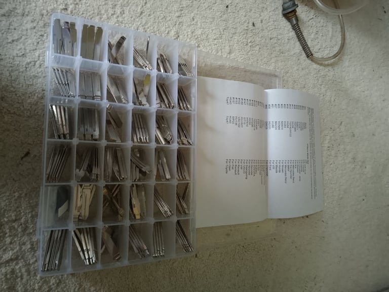 image for Key diy blade selection