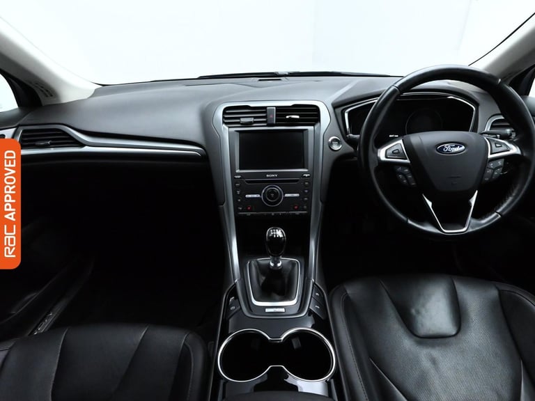 2016 Ford Mondeo 2.0 TDCi ECOnetic Titanium 5dr HATCHBACK DIESEL Manual