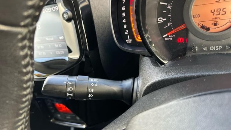 2018 Peugeot 108 1.0 72 Collection 5dr HATCHBACK PETROL Manual