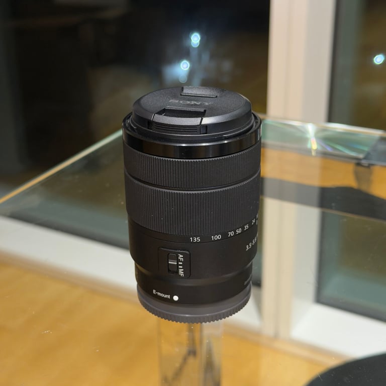 image for Sony 18-135mm f/3.5-5.6 OSS E-Mount Zoom Lens for APS-C Mirrorless Cameras