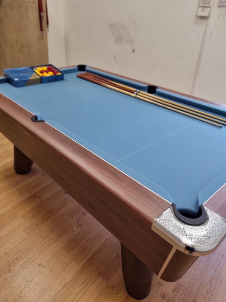 Supreme winner 7 x 4 Domestic pool table  Walnut effect.  