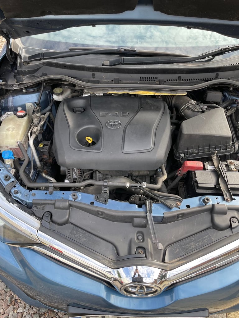 Toyota, AURIS, Estate, 2015, Manual, 1364 (cc), 5 doors