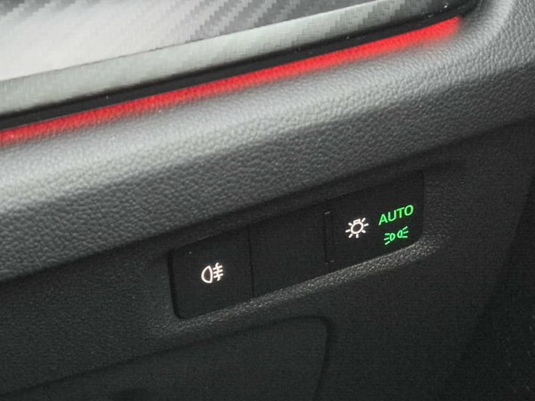 2025 Skoda Octavia 1.5 TSI 150 e-TEC Sportline 5dr DSG Automatic Hatchback Hybrid Automatic