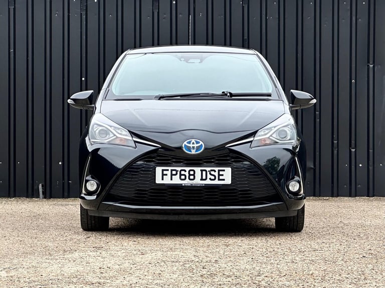 2018 Toyota Yaris 1.5 Hybrid Design 5dr CVT HATCHBACK PETROL/ELECTRIC Automatic