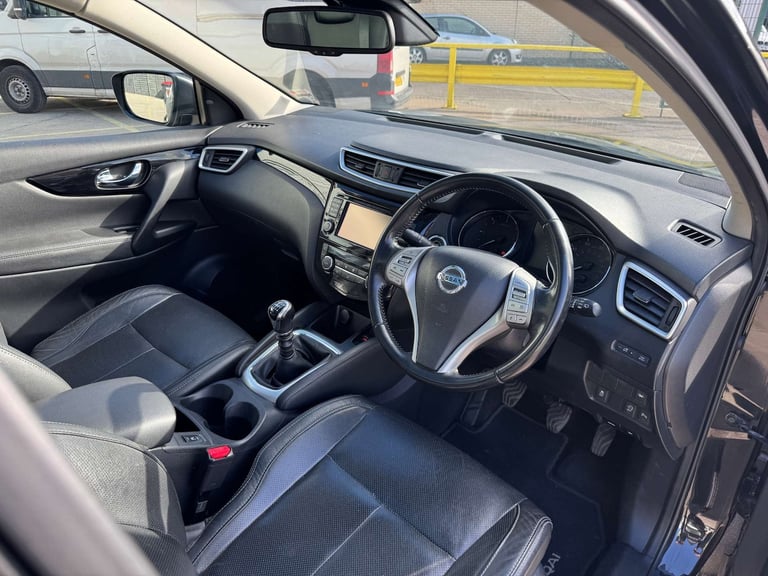 2016 Nissan Qashqai 1.5 Qashqai Tekna dCi 5dr - NATIONAL DELIVERY* SUV Diesel Manual