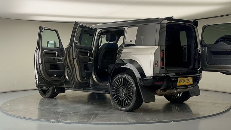2024 Land Rover Defender 110 3.0 D250 MHEV X-Dynamic HSE SUV 5dr Diesel Auto 4WD Euro 6 (s/s) (25...