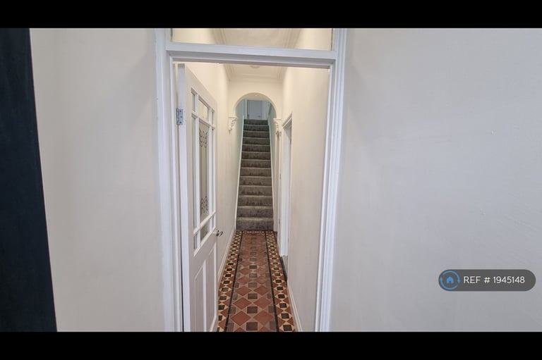 3 bedroom house in Strode Road, Clevedon, BS21 (3 bed) (#1945148)