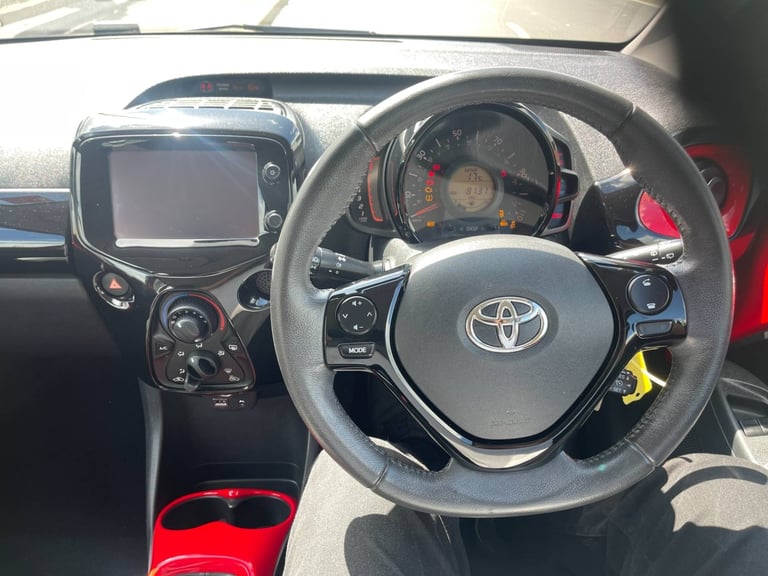 2014 Toyota AYGO 1.0 VVT-i X-Play 3dr ONLY £20 ROAD TAX PA  *WAS £5695 SAVE £1200 NOW £4495* HATC...