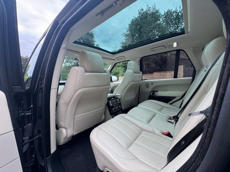2015 Land Rover Range Rover 3.0 TDV6 Vogue 4dr Auto ESTATE Diesel Automatic