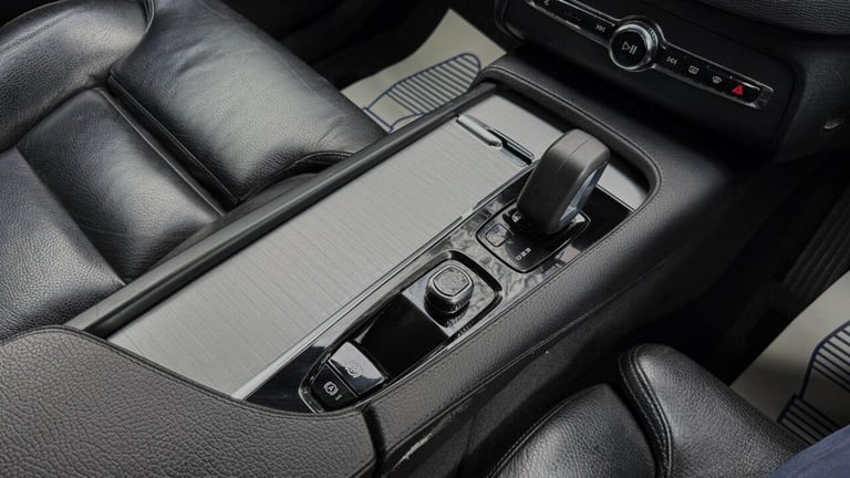 2022 Volvo XC90 2.0 B6 MHEV Inscription Auto 4WD Euro 6 (s/s) 5dr ESTATE PETROL Automatic