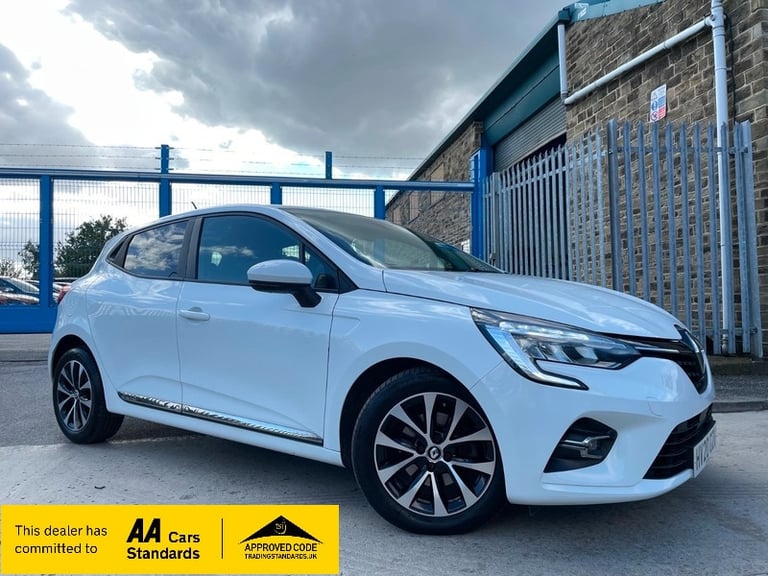 2020 Renault Clio ICONIC 1.5 DCI HATCHBACK Diesel Manual