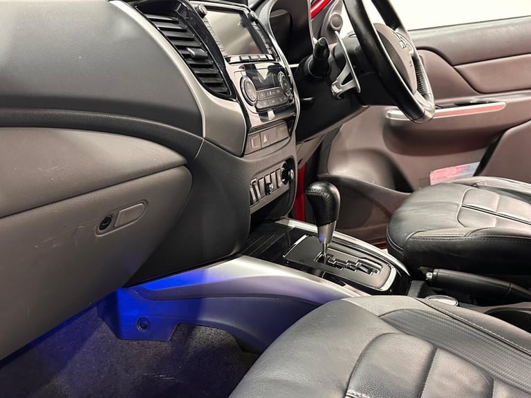 2016 Mitsubishi L200 2.4 DI-D DC Barbarian Pickup Double Cab 4dr Diesel Auto 4WD Euro 5 (178 ps) ...