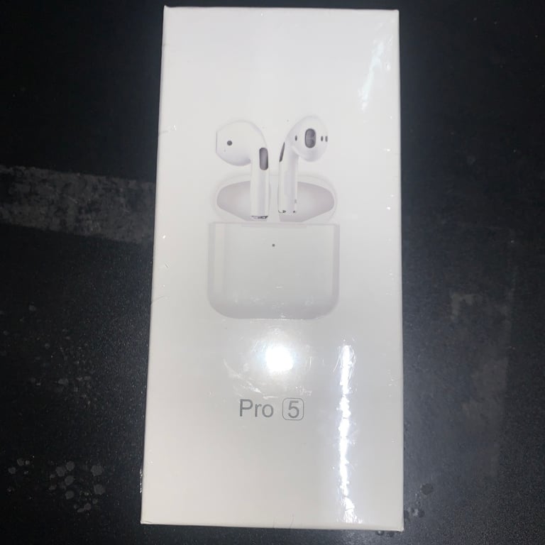Apple AirPods Pro 5 (NEW & SEALED). 
