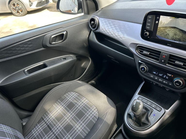 2024 Hyundai i10 1.0 Premium Hatchback 5dr Petrol Auto Euro 6 (s/s) (63 ps) Hatchback PETROL Auto...