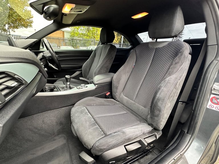 2016 BMW 2 Series 220i M Sport 2dr COUPE PETROL Manual