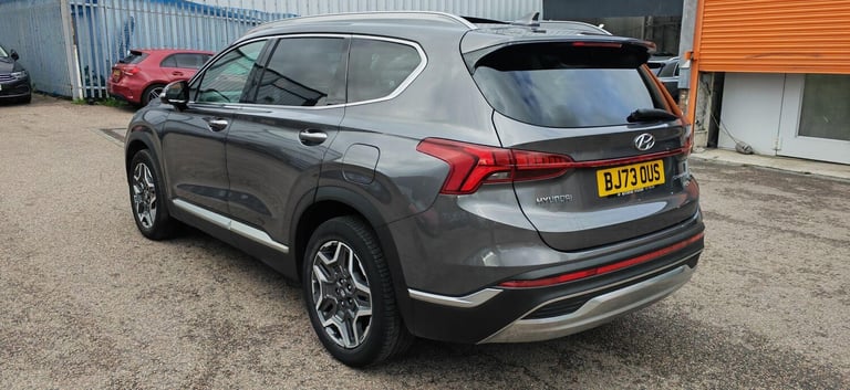 2023 Hyundai Santa Fe 1.6 T-GDi 13.8kWh Ultimate Auto 4WD Euro 6 (s/s) 5dr ESTATE Petrol/Electric...
